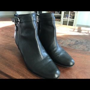 Sam Edelman Black Leather Booties Size 7-1/2